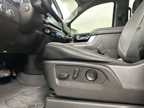 Used 2024 GMC Sierra 1500 SLT AWD/4WD image 27