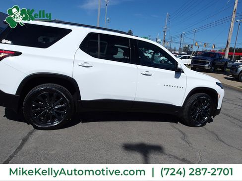 Used 2023 Chevrolet Traverse RS w/ LPO, Floor Liner Package image 8