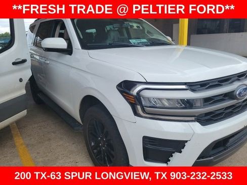 Used 2024 Ford Expedition XLT RWD image 5