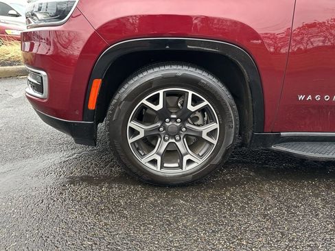 Used 2023 Jeep Wagoneer Series III w/ Preferred Equipment Group image 20