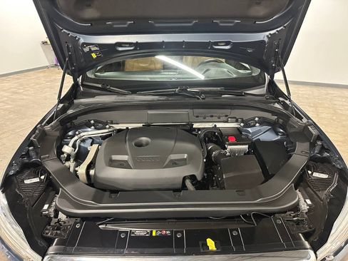 Used 2021 Volvo XC60 T5 Inscription image 4