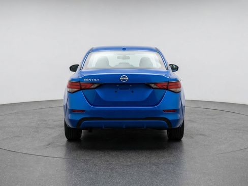 Used 2025 Nissan Sentra SV image 7