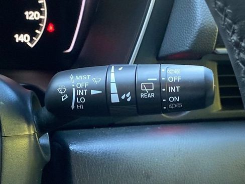 Used 2024 Honda Pilot Touring image 22