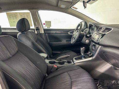 Used 2018 Nissan Sentra SV image 17