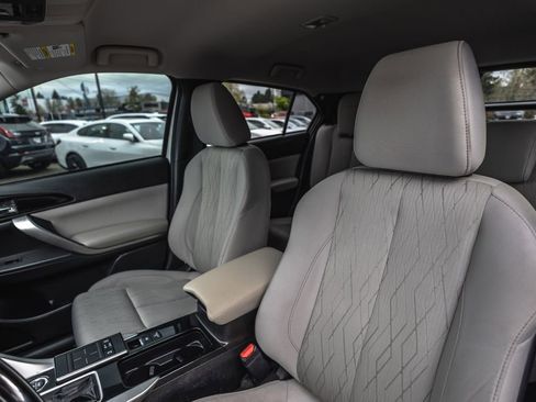 Used 2019 Mitsubishi Eclipse Cross SE AWD/4WD image 15