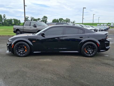 Used 2023 Dodge Charger Scat Pack RWD image 4