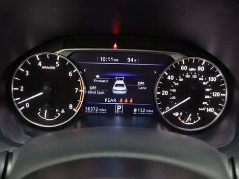 Used 2025 Nissan Altima 2.5 SV FWD image 38