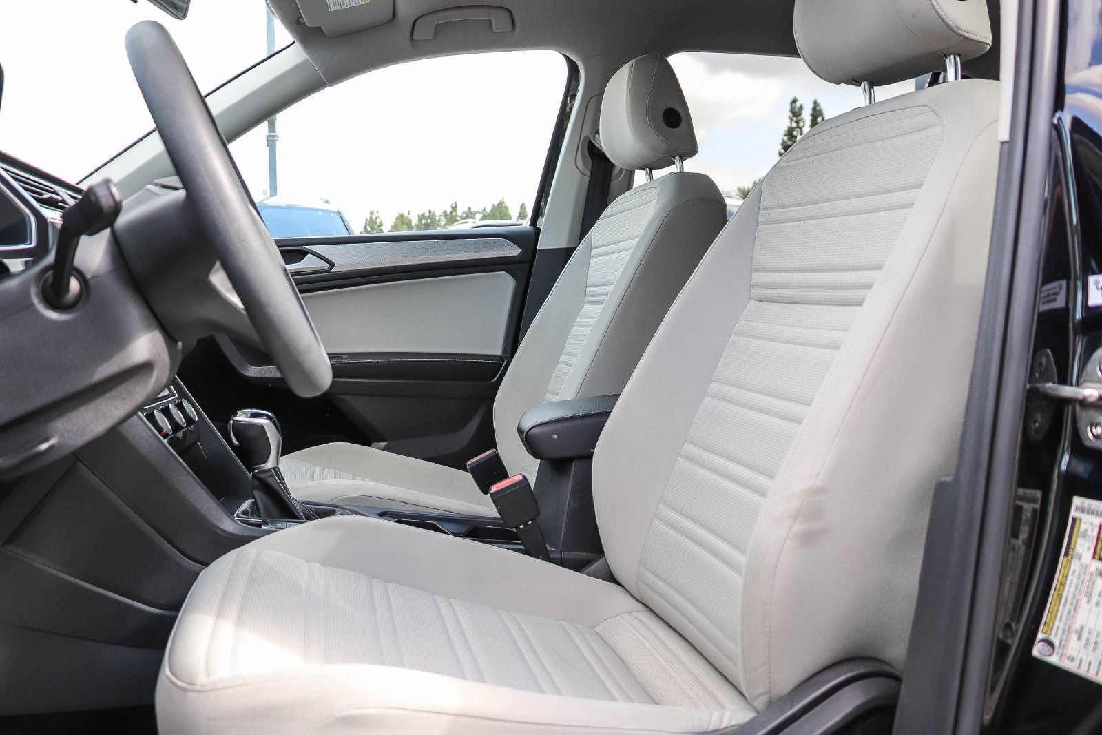 Used 2022 Volkswagen Tiguan S FWD image 18