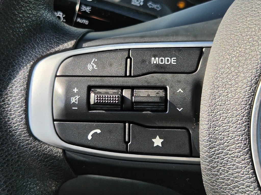 Used 2023 Kia Sportage LX FWD image 22