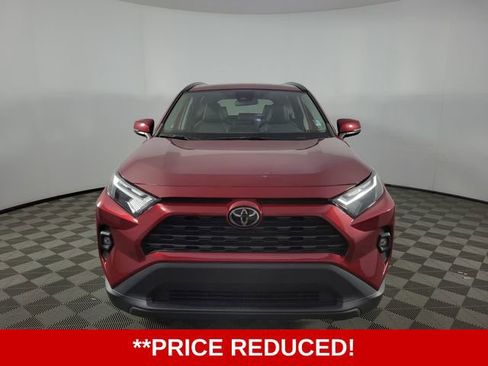 Used 2023 Toyota RAV4 XLE Premium AWD/4WD image 2