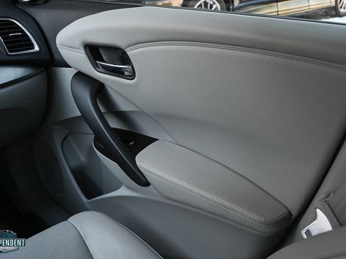 Used 2016 Acura RDX FWD w/ Advance Package image 11