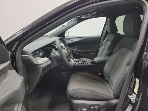 New 2026 Jeep Cherokee Laredo AWD/4WD image 9