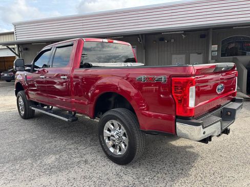 Used 2017 Ford F250 XLT w/ XLT Premium Package AWD/4WD image 5