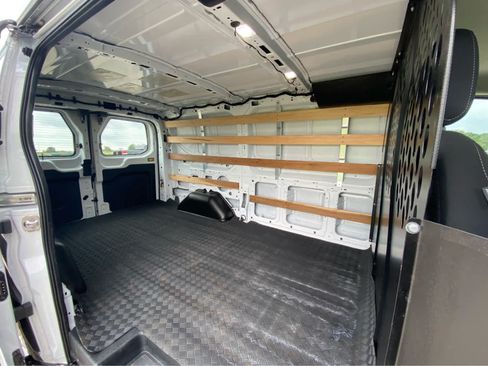 Used 2025 Ford Transit 250 Low Roof w/ Exterior Upgrade Package RWD image 20