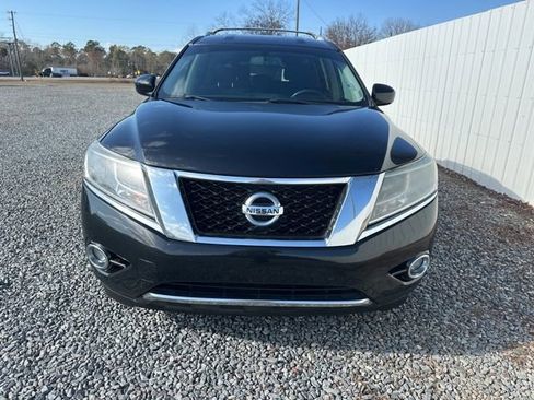 Used 2016 Nissan Pathfinder SV image 8