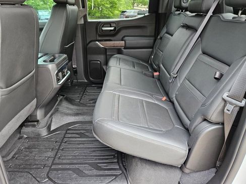 Used 2022 GMC Sierra 1500 Denali w/ Denali Premium Package image 17