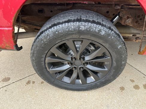 Used 2012 Ford F150 XLT w/ XTR Pkg AWD/4WD image 16