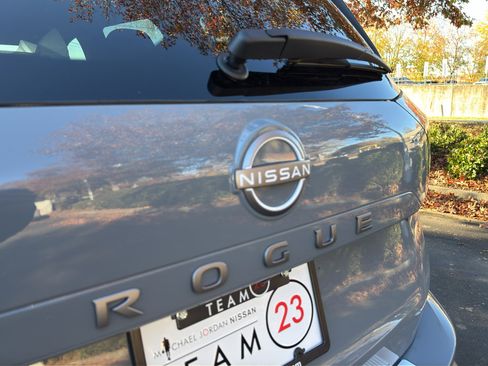 New 2026 Nissan Rogue SV image 13