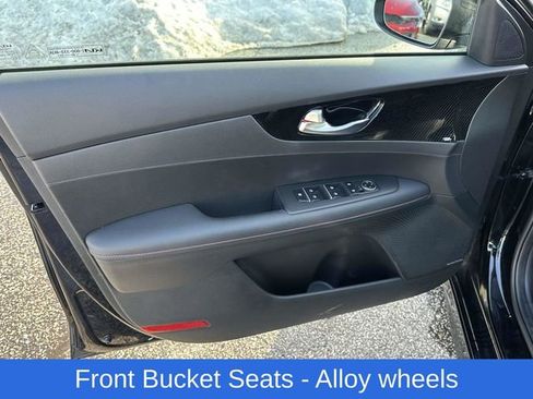 Used 2022 Kia Forte GT w/ GT2 Package image 16
