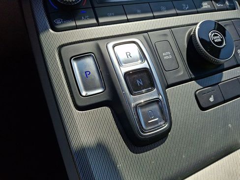 Used 2024 Hyundai Palisade SEL FWD image 14