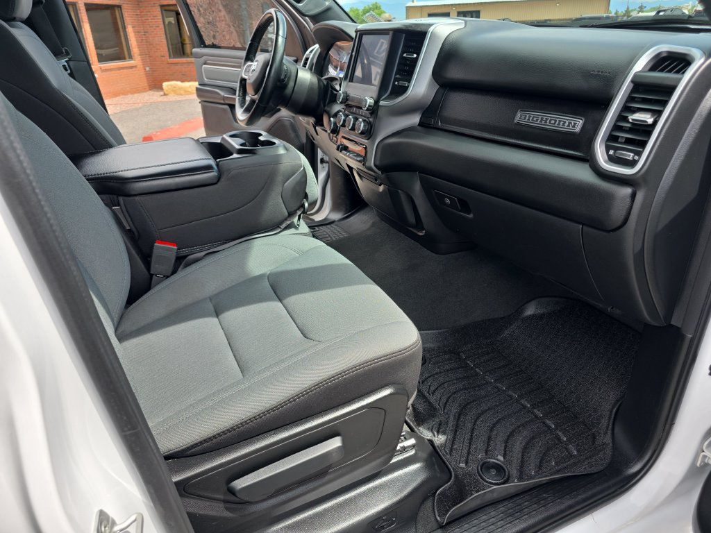 Used 2023 RAM 1500 Big Horn AWD/4WD image 29