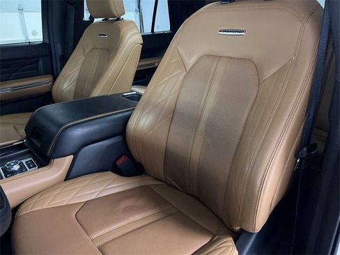 Used 2024 Ford Expedition Max Platinum image 20