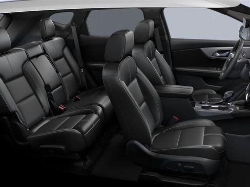 New 2026 Chevrolet Blazer LT w/ Sound & Technology Package AWD/4WD image 7