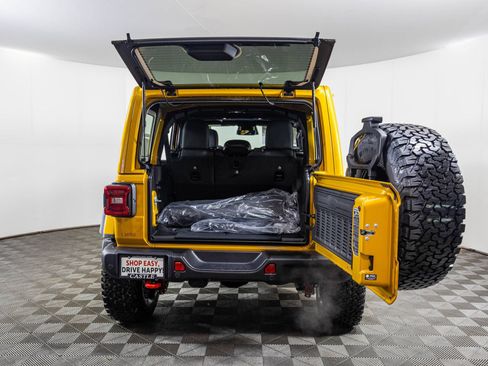 New 2026 Jeep Wrangler Unlimited Rubicon AWD/4WD image 36