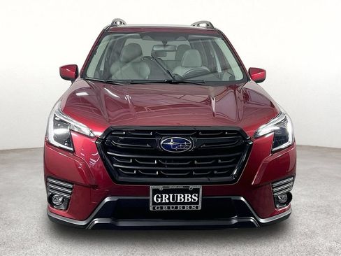 Used 2024 Subaru Forester Premium AWD/4WD image 4