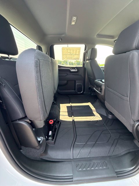 New 2026 Chevrolet Silverado 1500 RST w/ LPO, Dark Essentials Package AWD/4WD image 27