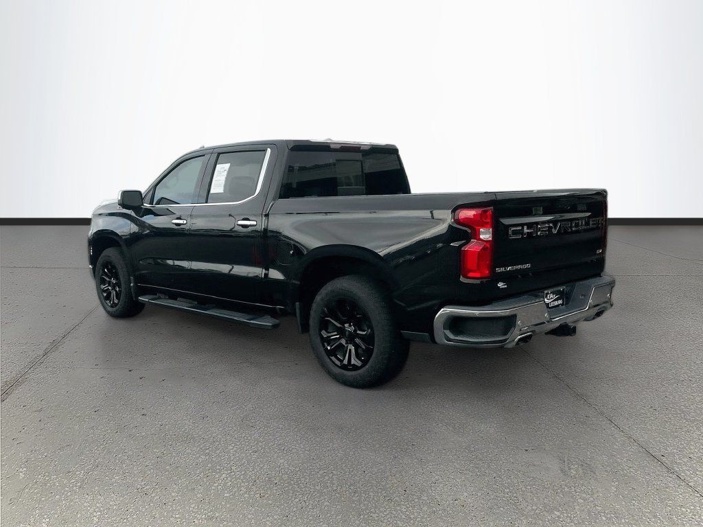 Used 2023 Chevrolet Silverado 1500 LTZ w/ LTZ Premium Package AWD/4WD image 5