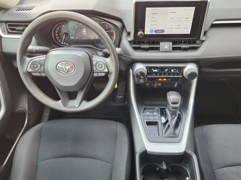 Used 2023 Toyota RAV4 LE FWD image 26