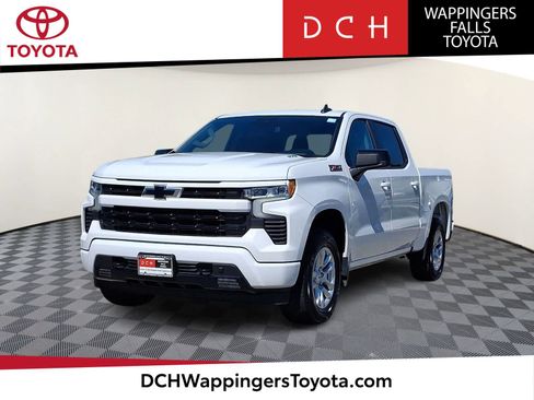 Used 2022 Chevrolet Silverado 1500 RST w/ Z71 Off-Road Package AWD/4WD image 1