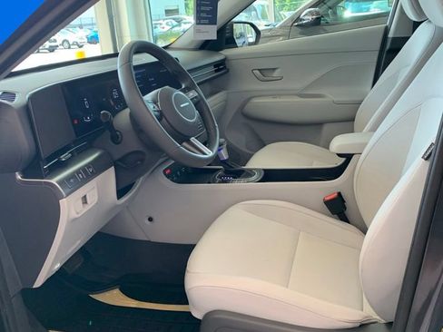 Certified 2024 Hyundai Kona SEL AWD/4WD image 3