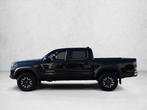 Used 2023 Toyota Tacoma TRD Off-Road AWD/4WD image 9