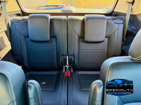 Used 2021 Volkswagen Atlas SE w/ Panoramic Sunroof Package image 23