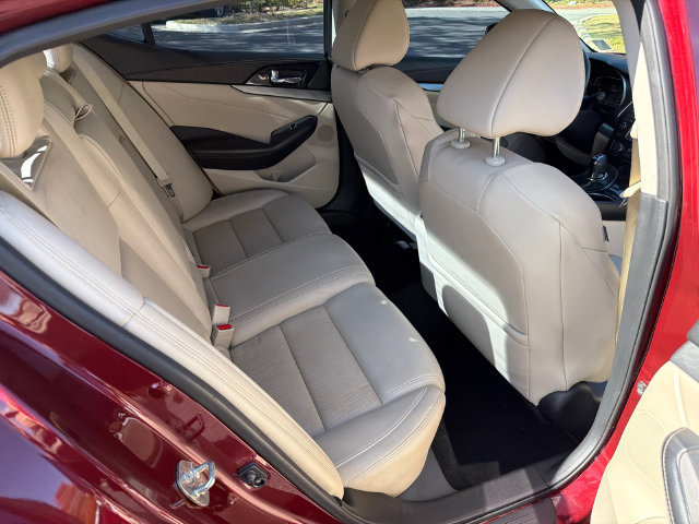 Used 2017 Nissan Maxima 3.5 SL FWD image 16