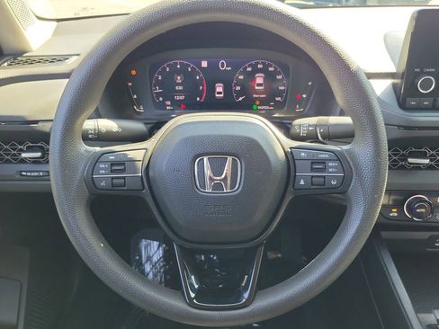Certified 2023 Honda Accord EX image 20