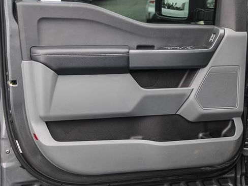 Used 2024 Ford F250 XL w/ STX Appearance Package image 19