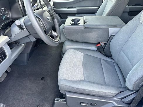 Used 2025 Ford F250 XLT image 6