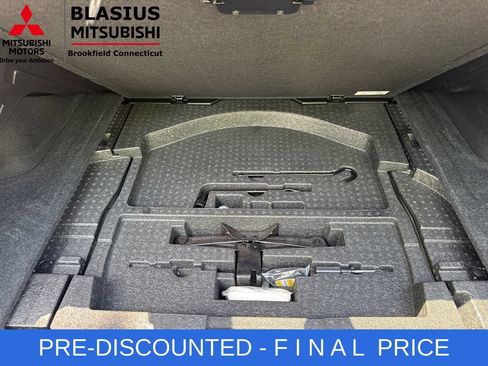 Used 2019 Subaru Outback 2.5i Touring AWD/4WD image 46