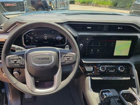 New 2026 GMC Sierra 1500 Denali w/ Denali Reserve Package AWD/4WD image 17
