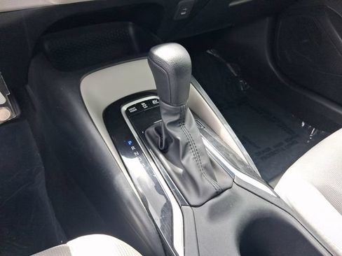 Used 2025 Toyota Corolla LE FWD image 19