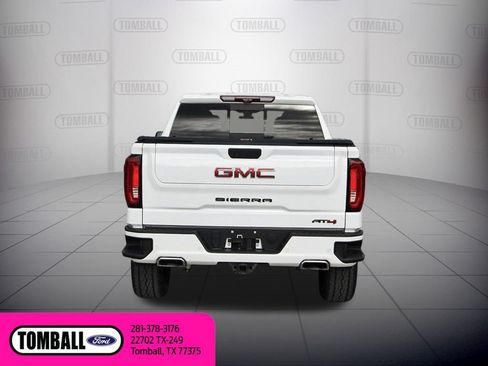 Used 2021 GMC Sierra 1500 AT4 w/ AT4 Premium Package AWD/4WD image 7