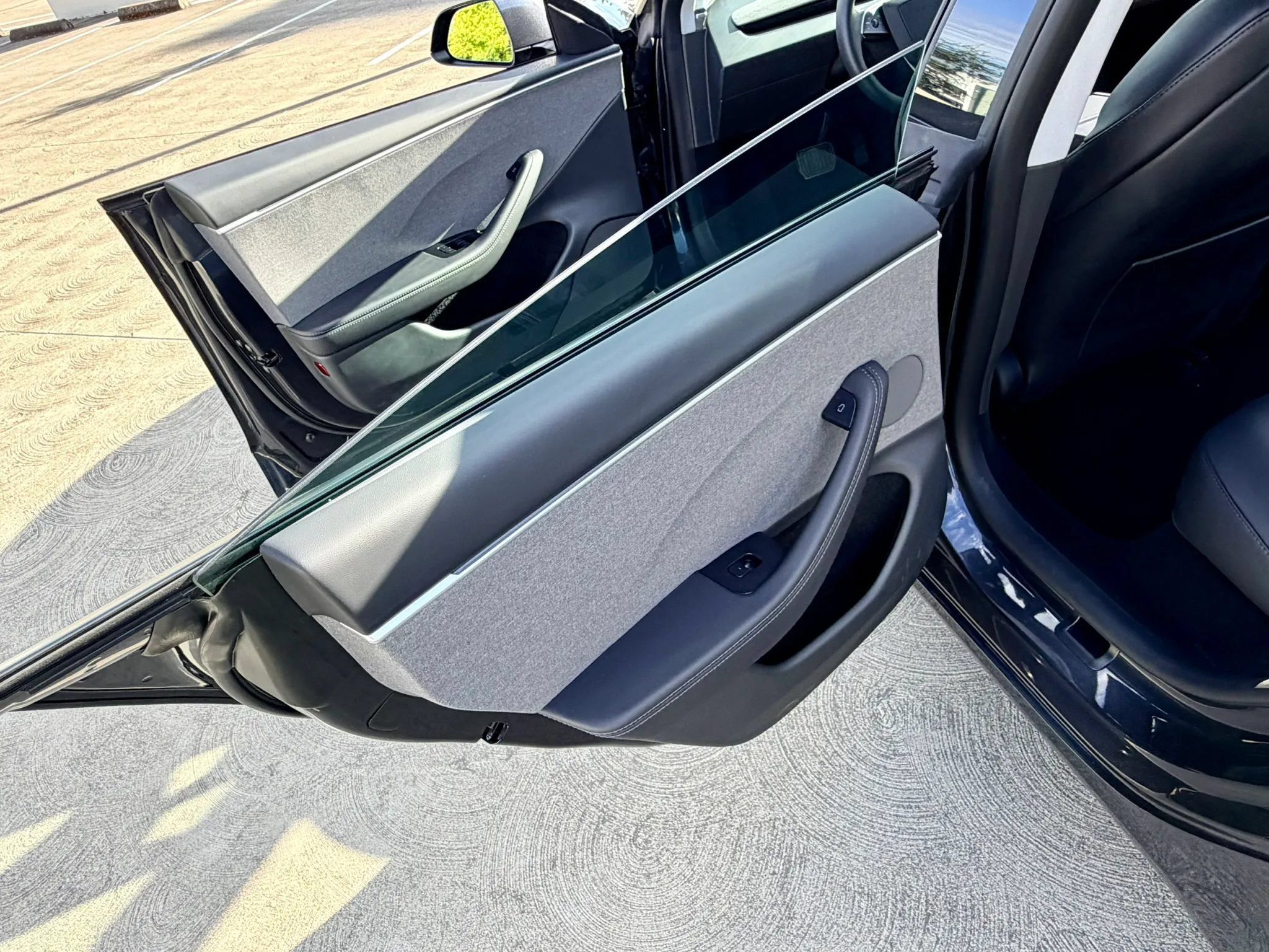 Used 2025 Tesla Model 3 Long Range RWD image 54