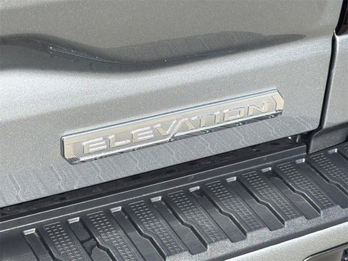 New 2026 GMC Sierra 1500 Elevation image 29