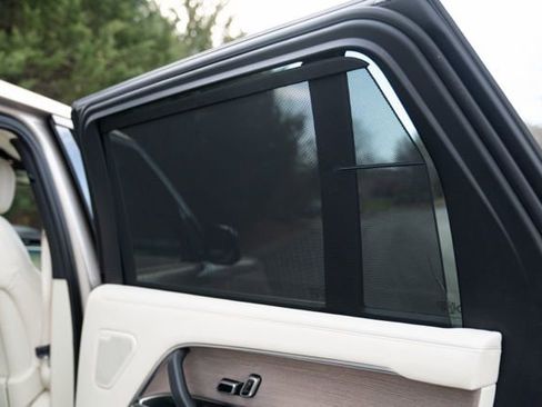 Used 2023 Land Rover Range Rover Long Wheelbase First Edition image 47