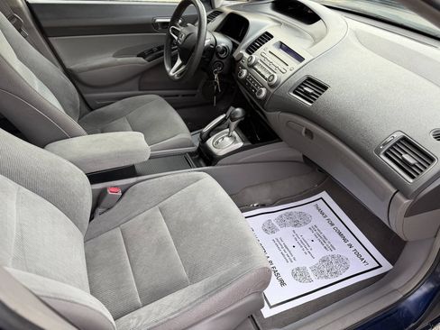 Used 2010 Honda Civic LX image 19