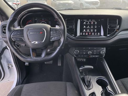 Used 2023 Dodge Durango GT image 4
