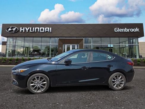 Used 2018 MAZDA MAZDA3 Grand Touring w/ Premium Equipment Package FWD image 1